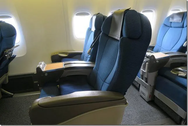 全日空：ANA 767 區域商務艙 TPE-NRT 2015–07 - 這裡胡說 JL TALKS