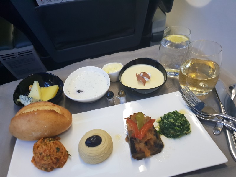 土耳其航空 777/738 商務艙紀錄 TPE-IST-AGP 馬拉加 伊斯坦堡 2019：回程 — AGP 馬拉加