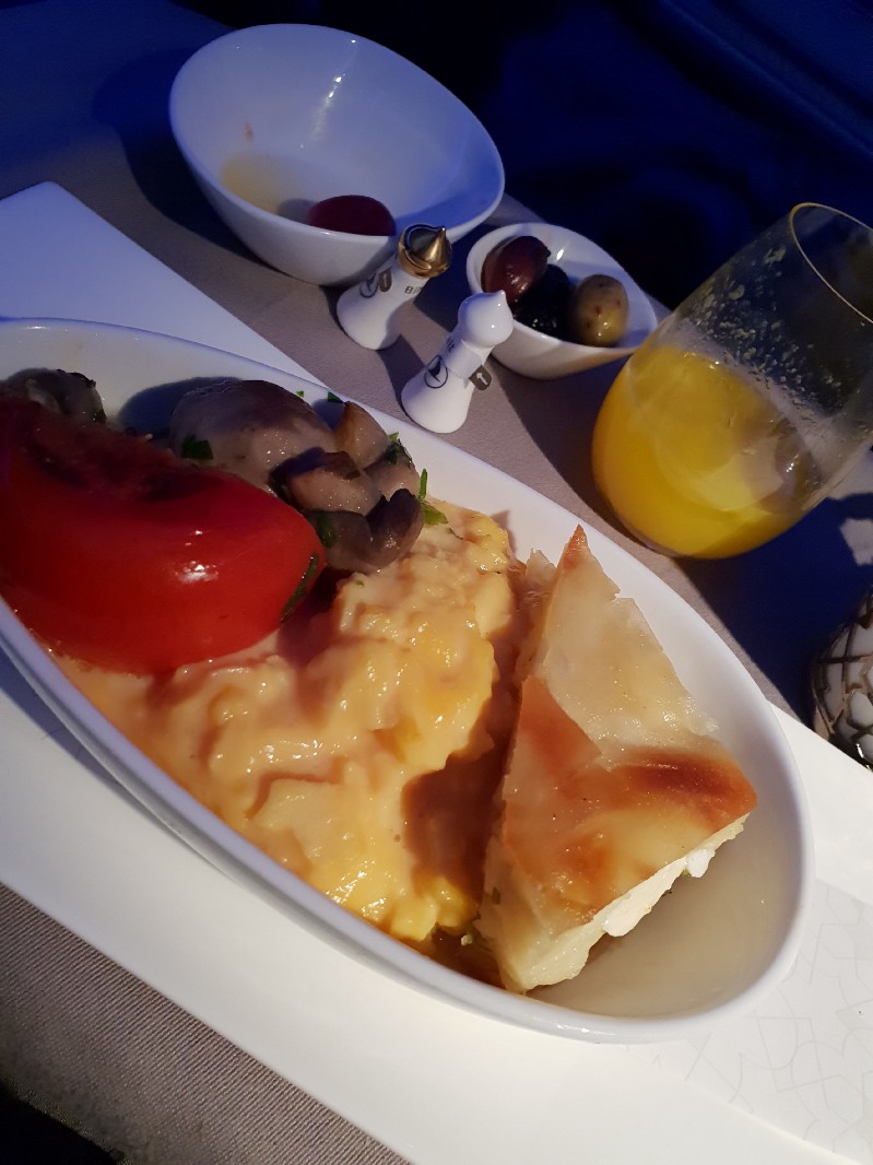 土耳其航空 777/738 商務艙紀錄 TPE-IST-AGP 馬拉加 伊斯坦堡 2019：回程 — AGP 馬拉加