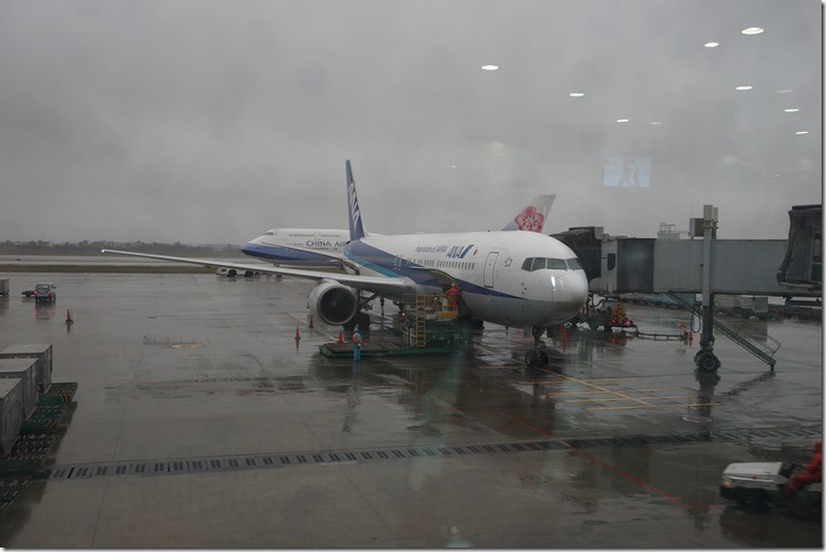 全日空：成田轉國內線紀錄 TPE-NRT-NGO 中部機場過夜    機場懶人包：2016 台北名古屋ANA商務艙紀錄