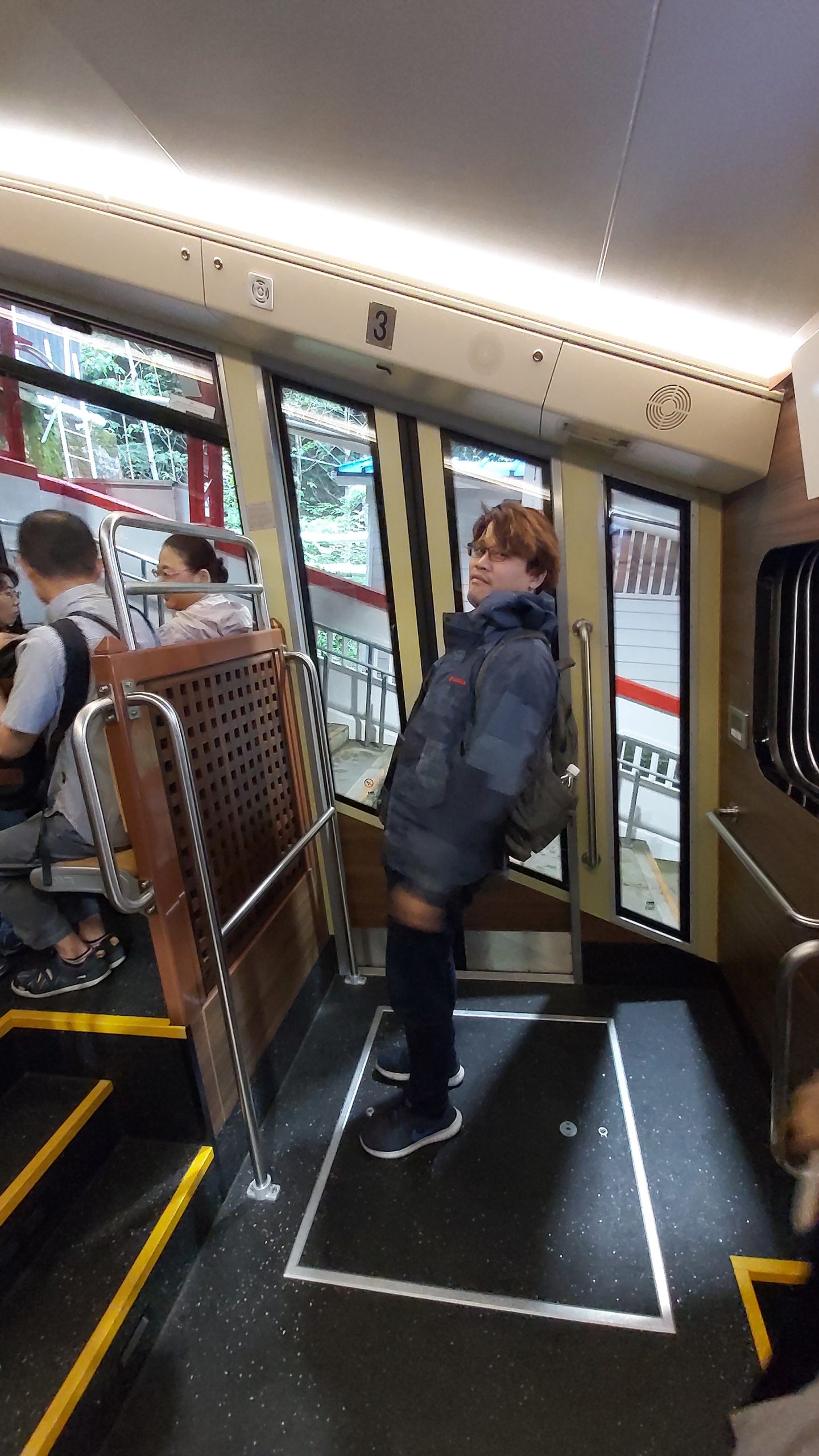 大阪關西延伸景點   前進高野山攻略 食宿交通：上山的纜車