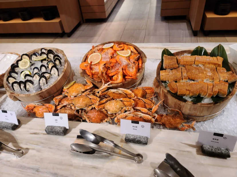 台北國泰萬怡MJ KITCHEN餐廳 挑嘴人的吃到飽餐廳 主廚還有外場廚師很有底子 - 這裡胡說 JL TALKS