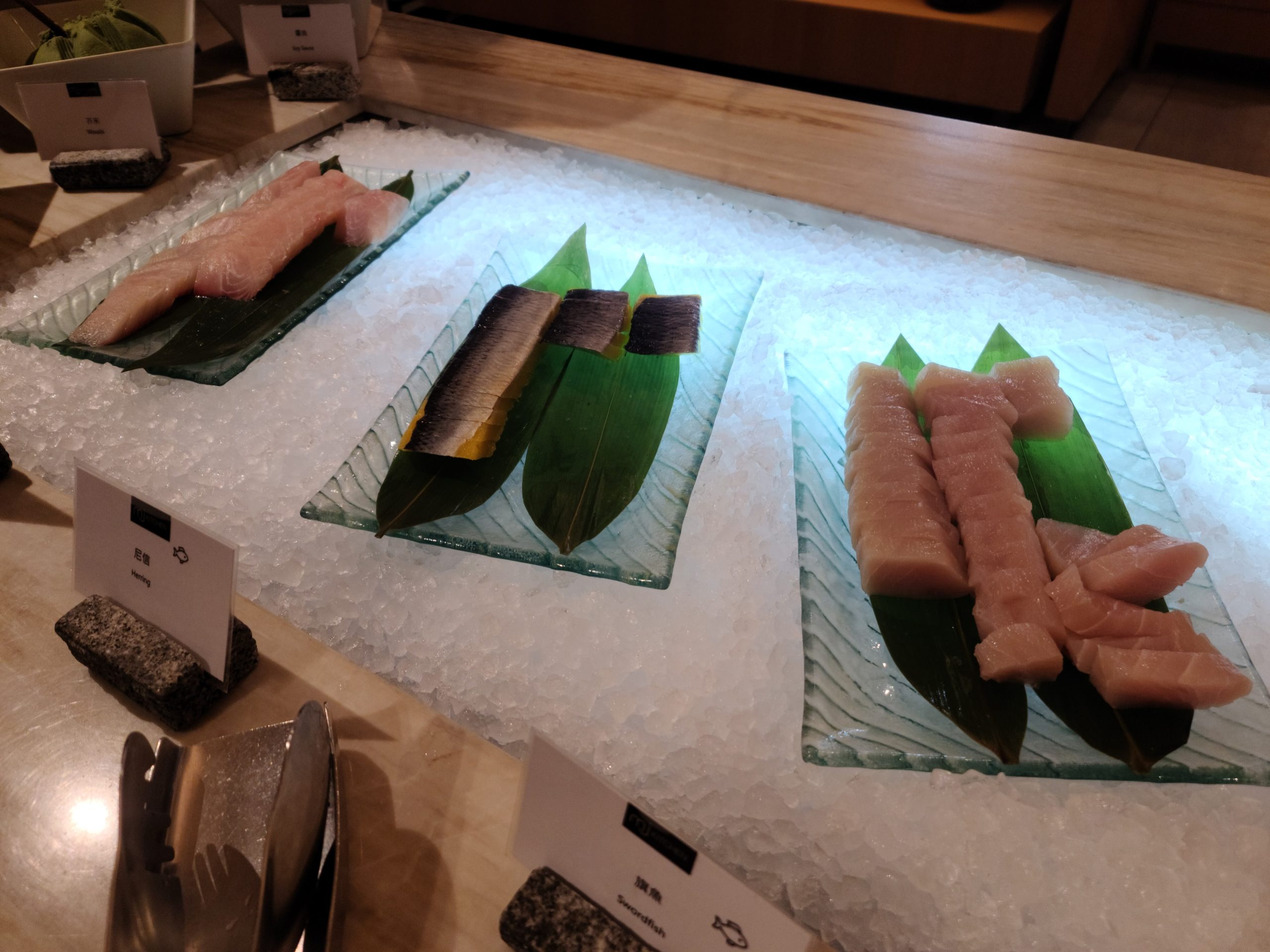台北國泰萬怡MJ KITCHEN餐廳 挑嘴人的吃到飽餐廳 主廚還有外場廚師很有底子：海鮮區