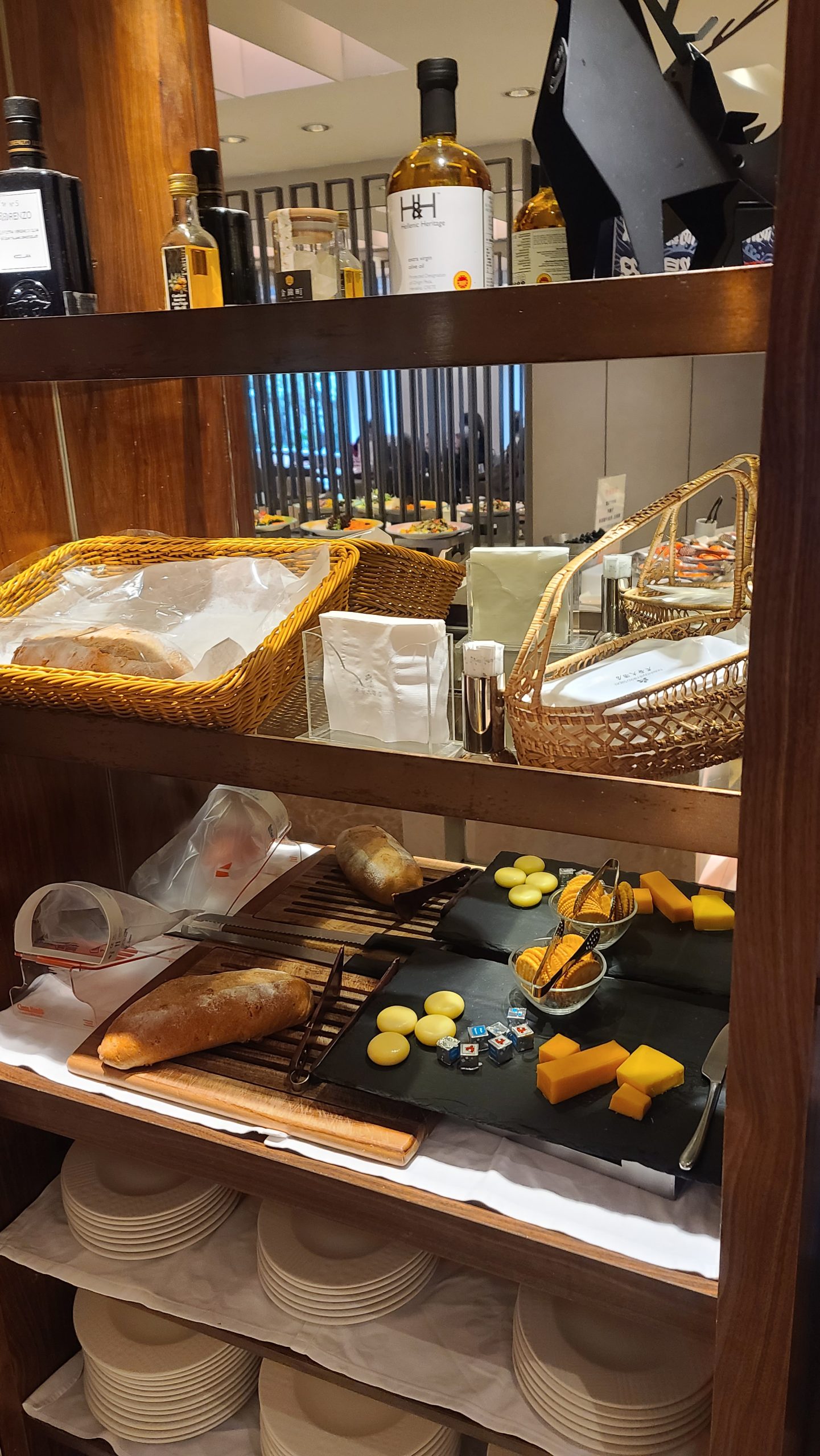 台北老爺酒店Le Café 咖啡廳 甜點控 蘿蔔糕 絕對不能錯過：海鮮.壽司區