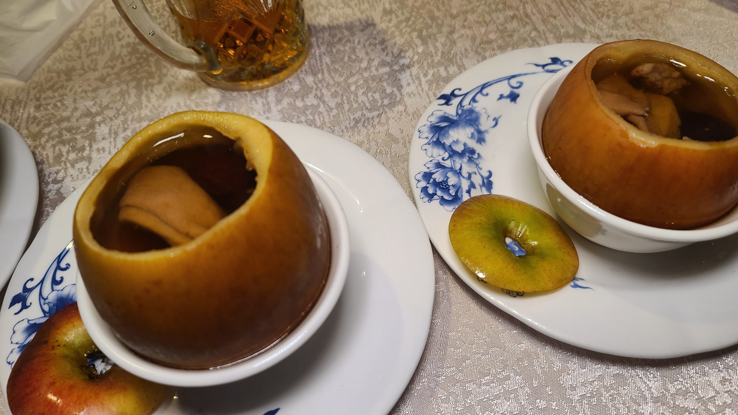宜蘭渡小月 一碗充滿故事的雞湯 三代同堂老菜圃蘿蔔雞湯：宴席桌菜-1