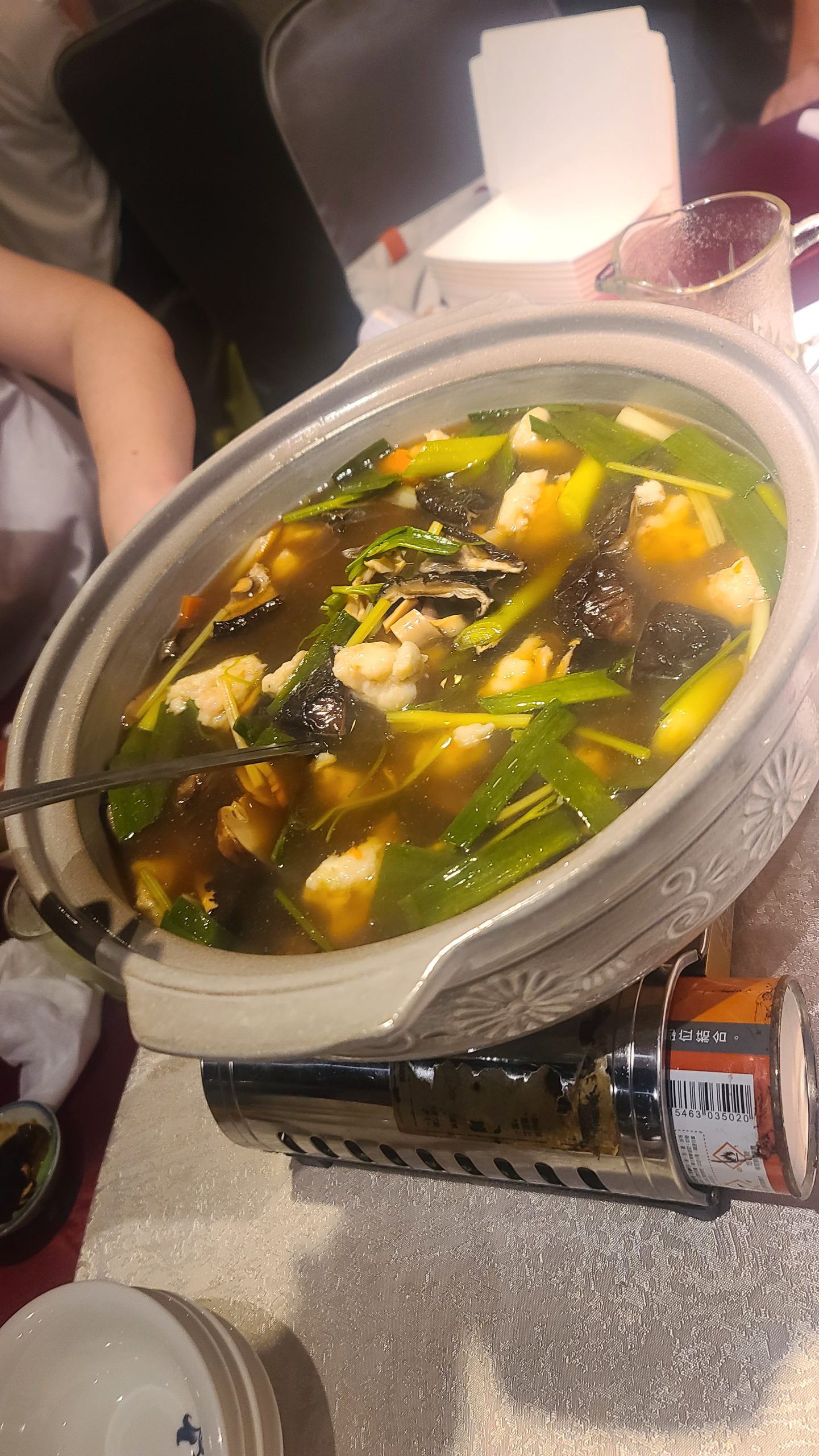宜蘭渡小月 一碗充滿故事的雞湯 三代同堂老菜圃蘿蔔雞湯：宴席桌菜-1
