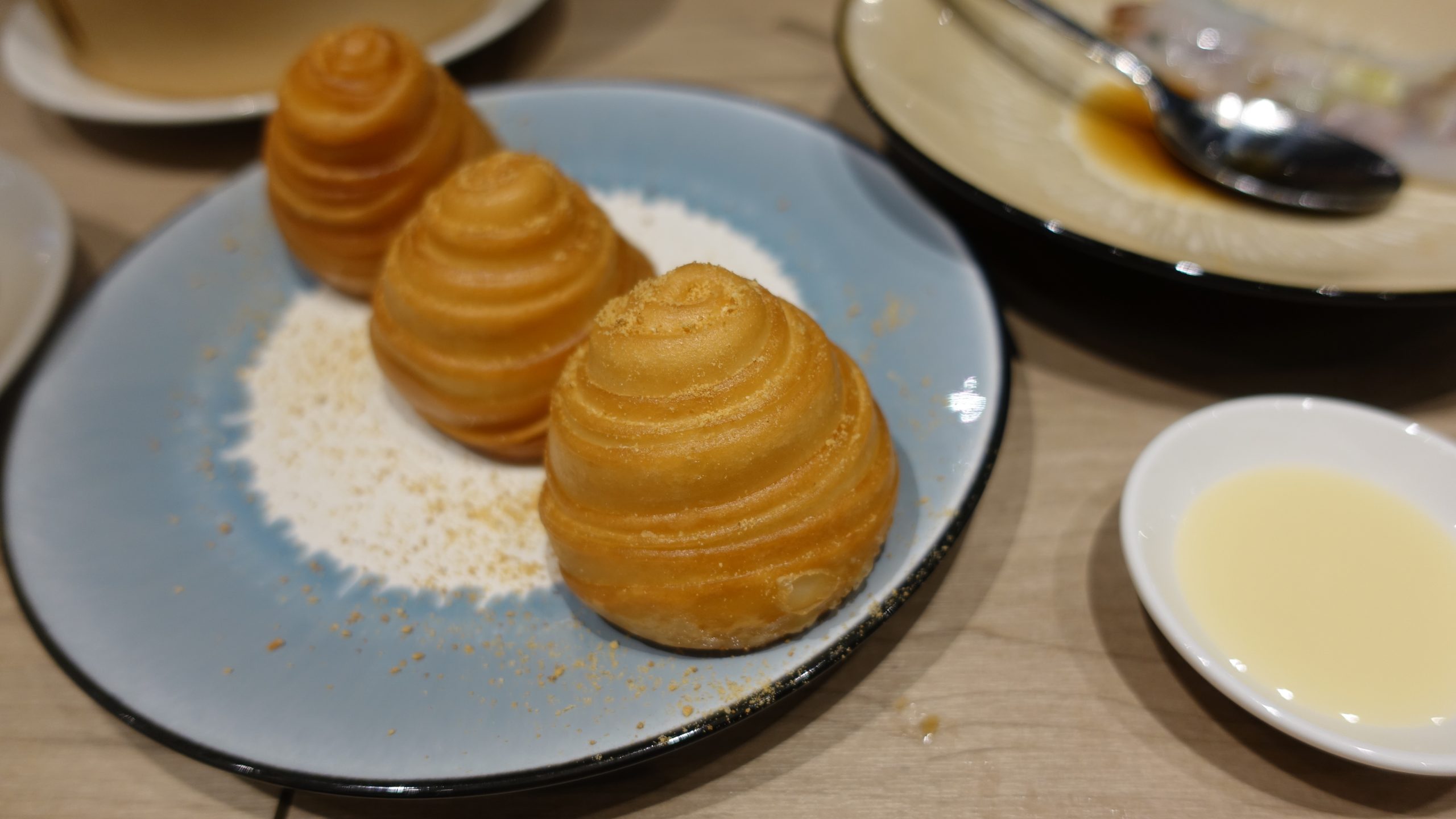 A20 煉乳螺絲捲