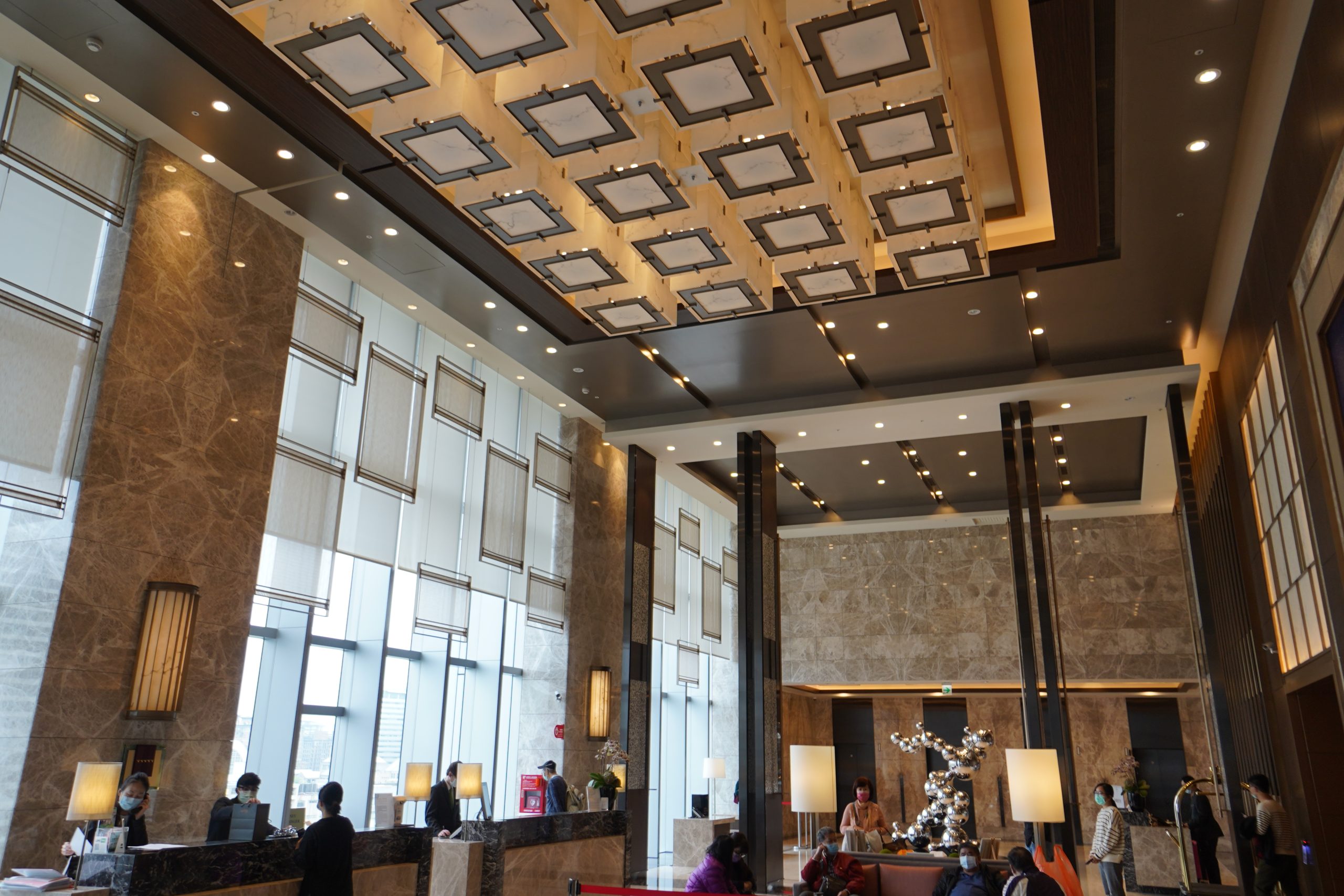 六福萬怡酒店 新增五訪記錄 交通方便 生活機能完整 - 台北南港 - 這裡胡說 JL TALKS
