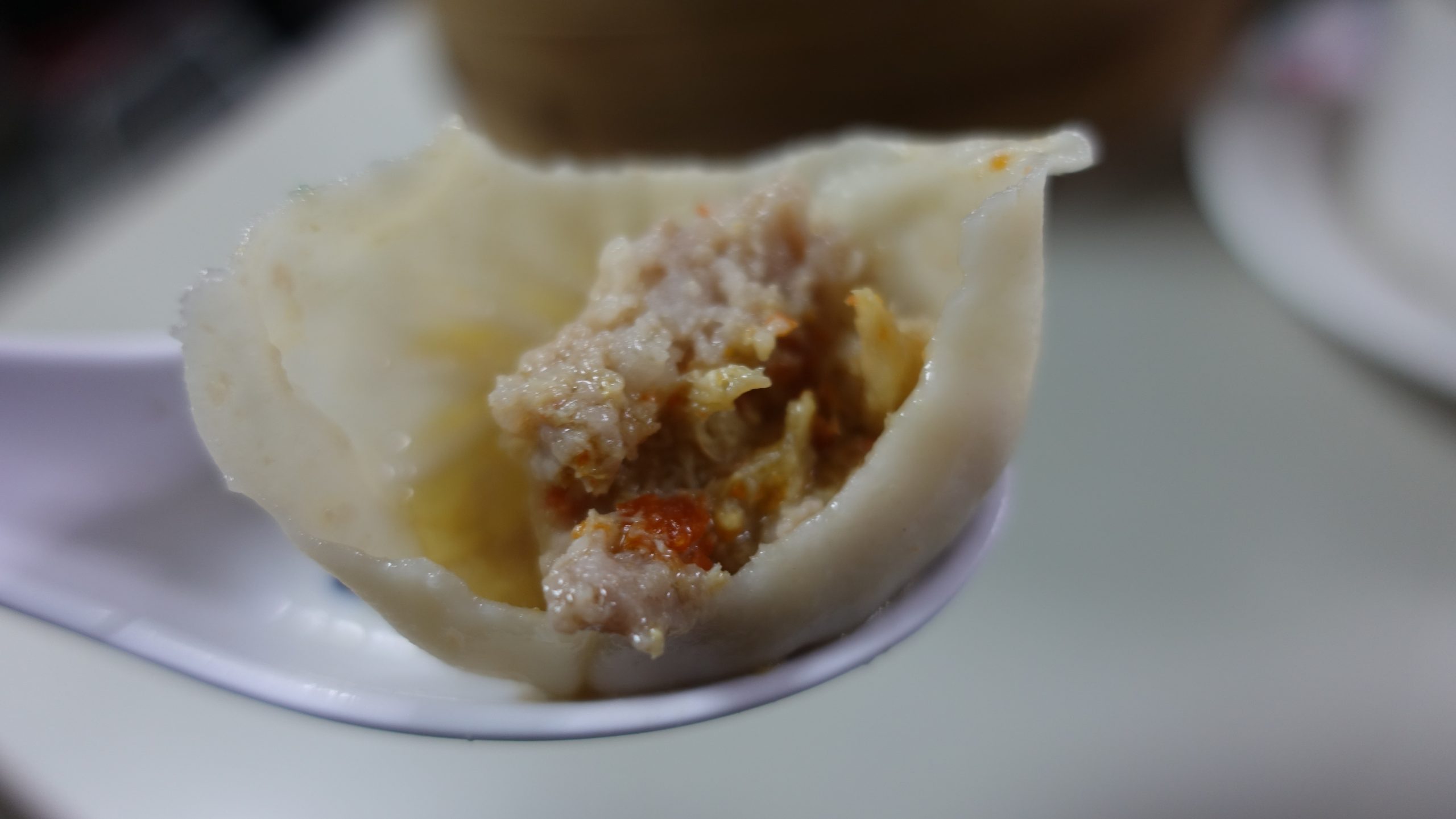 蟹黃小籠包比鼎泰豐還來的夠味這是我覺得下次我來我還要點的 蟹黃小籠包比鼎泰豐還來的夠味這是我覺得下次我來我還要點的