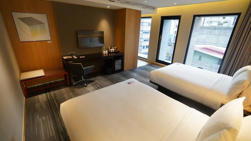 台北中山雅樂軒酒店 Aloft 噗通樂窩窗床角間(Splash Room) 走路就有米其林餐廳 輕時尚風 - 這裡胡說 JL TALKS 台北中山雅樂軒酒店 Aloft 噗通樂窩窗床角間(Splash Room) 走路就有米其林餐廳 輕時尚風 - 這裡胡說 JL TALKS