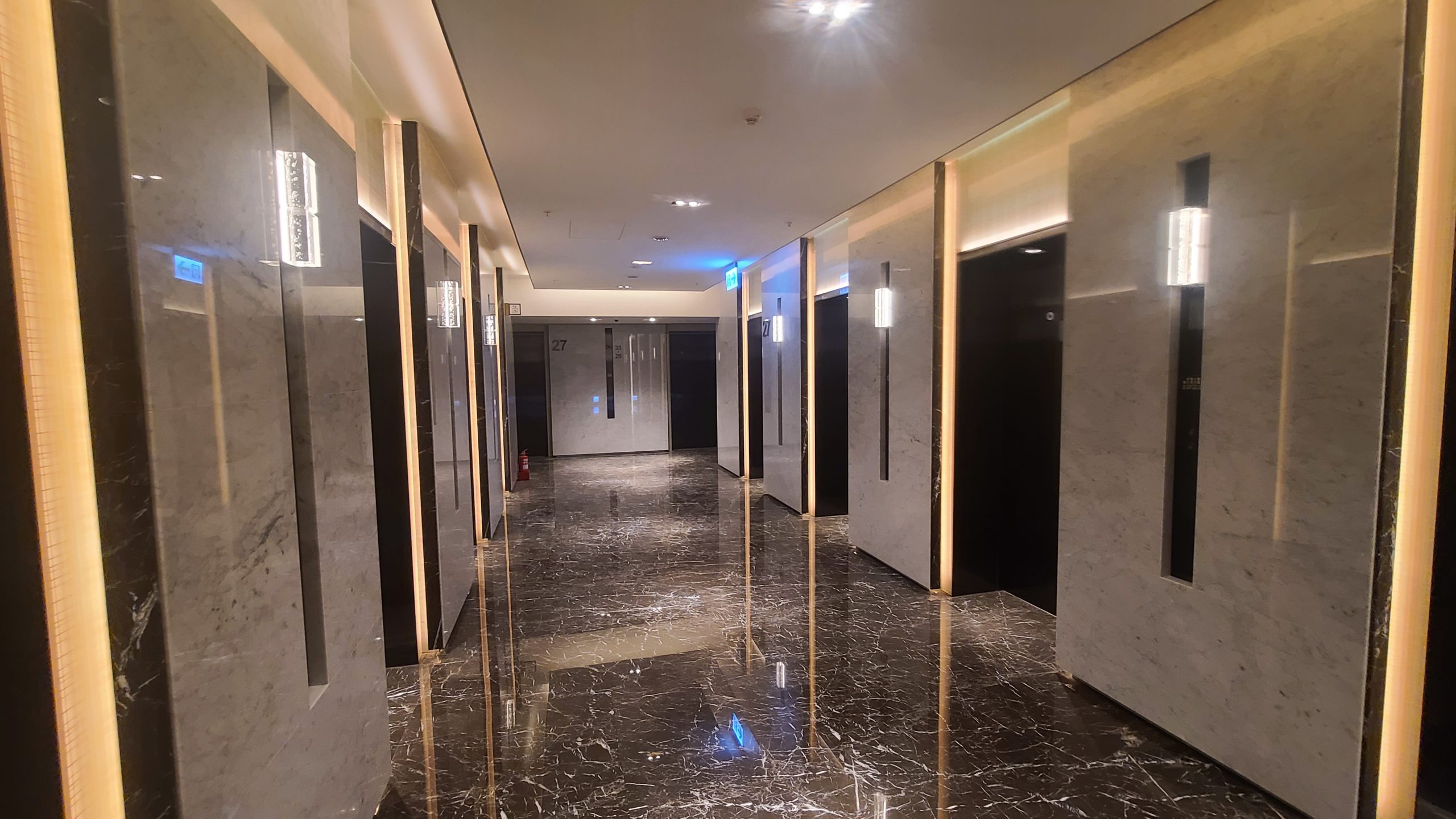 高雄萬豪酒店 Marriott Kaohsiung - 住宿篇：走廊梯間