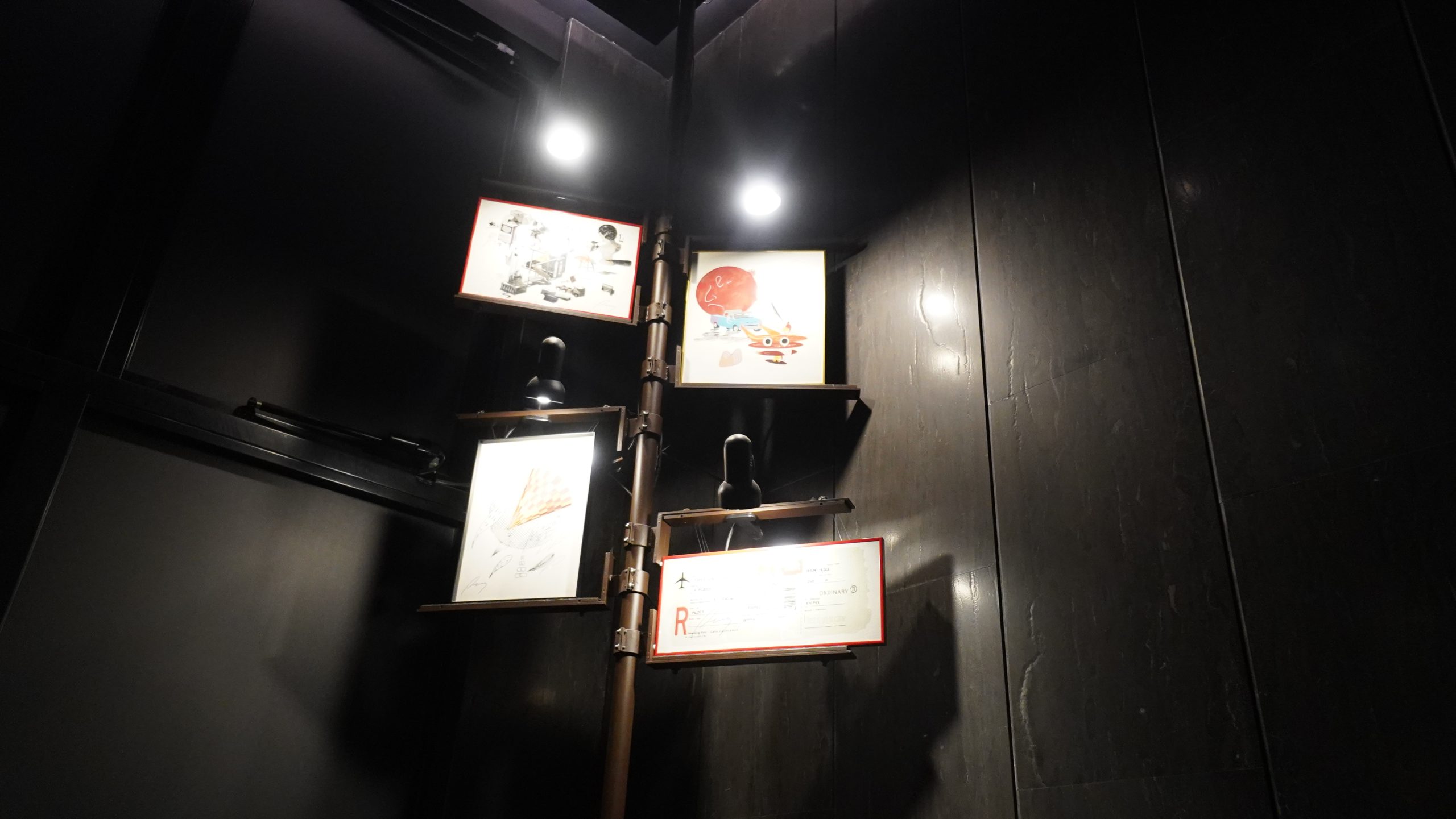 台北中山雅樂軒酒店 Aloft 噗通樂窩窗床角間（Splash Room） 走路就有米其林餐廳 輕時尚風：大廳