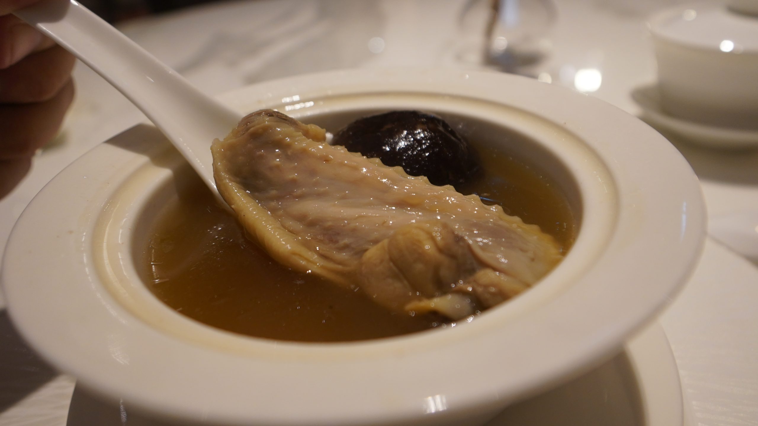 士林萬麗酒店 充滿蝴蝶與玫瑰光影的清奢酒店：萬麗軒中餐廳