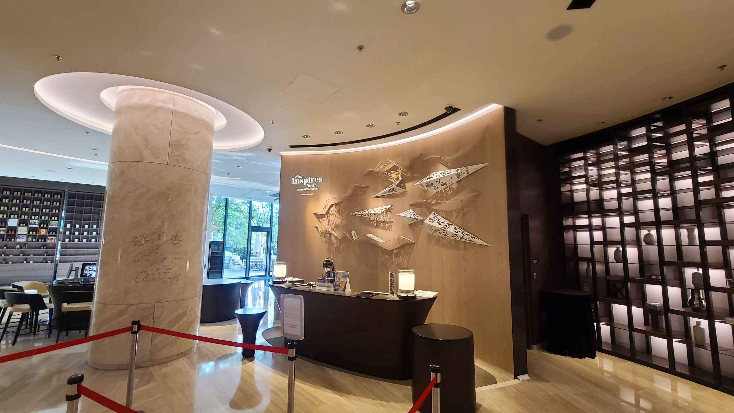 士林萬麗酒店 充滿蝴蝶與玫瑰光影的清奢酒店：光影的紀錄