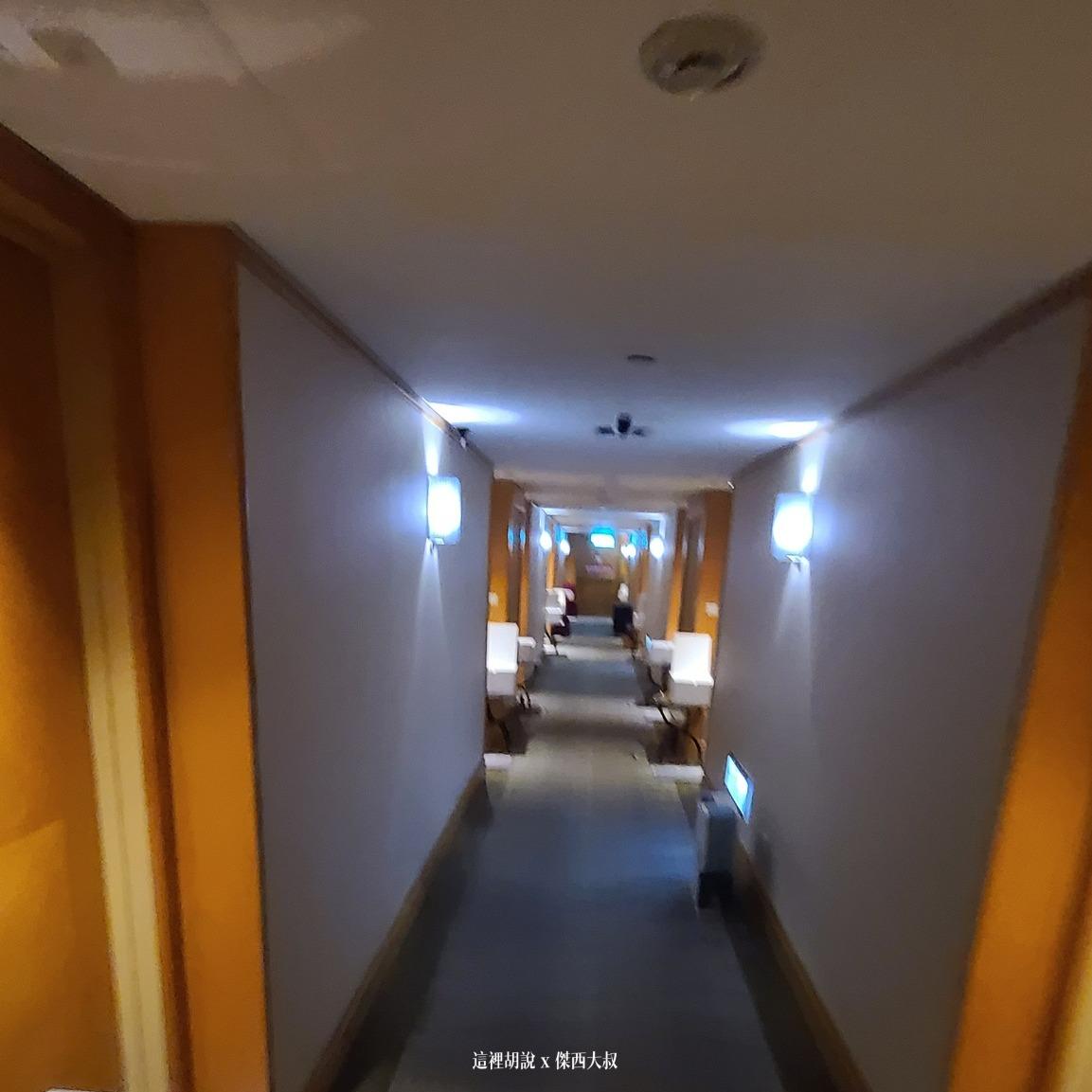防疫旅館隔離日記，創造生活感儀式感還有小確信的道具們 2021：Day 12 / Nov 16 - Day 13 / Nov 17 (因為在一天就結束了所以兩天合併成一天)