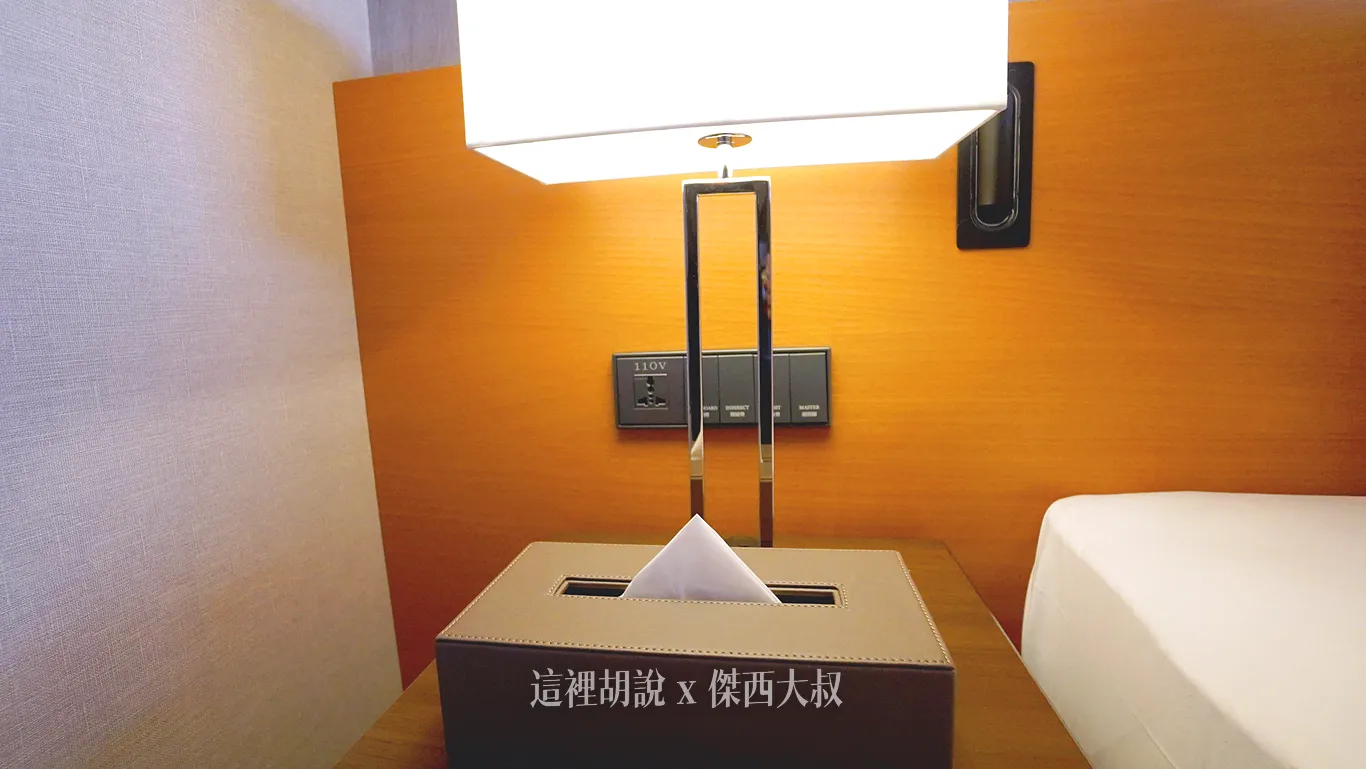 JR 東日本大飯店 日系外加三把金鑰匙的精緻服務：床跟床頭