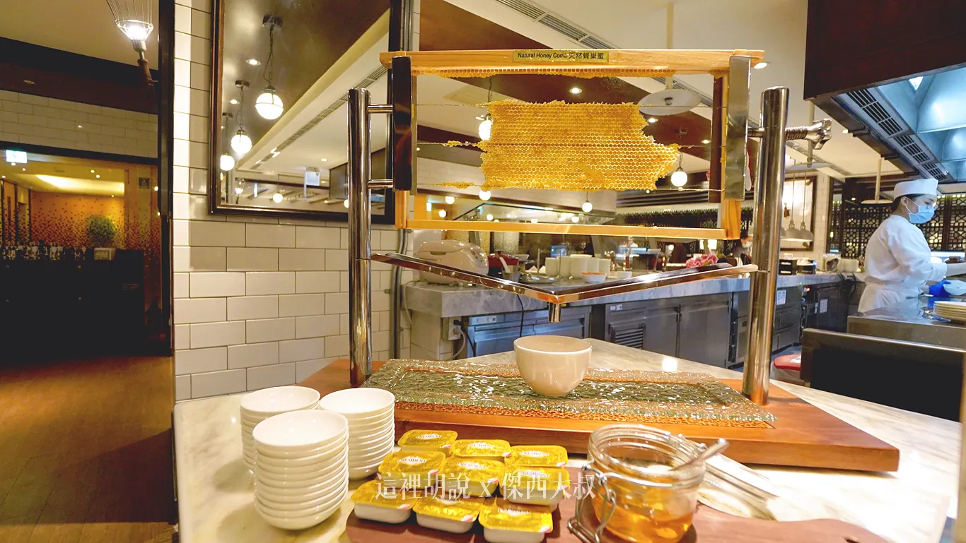 JR 東日本大飯店 日系外加三把金鑰匙的精緻服務：柏麗安自助餐廳：晚餐