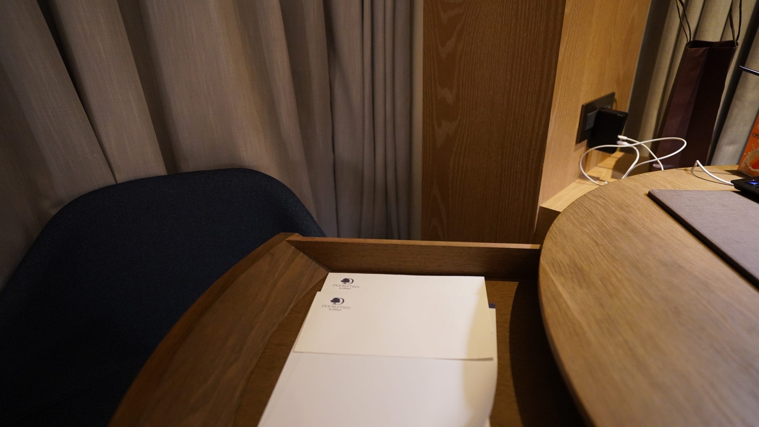台北中山：九昱希爾頓逸林酒店 DoubleTree by Hilton Taipei Zhongshan 想把這組TOTO花灑搬回家：浴室