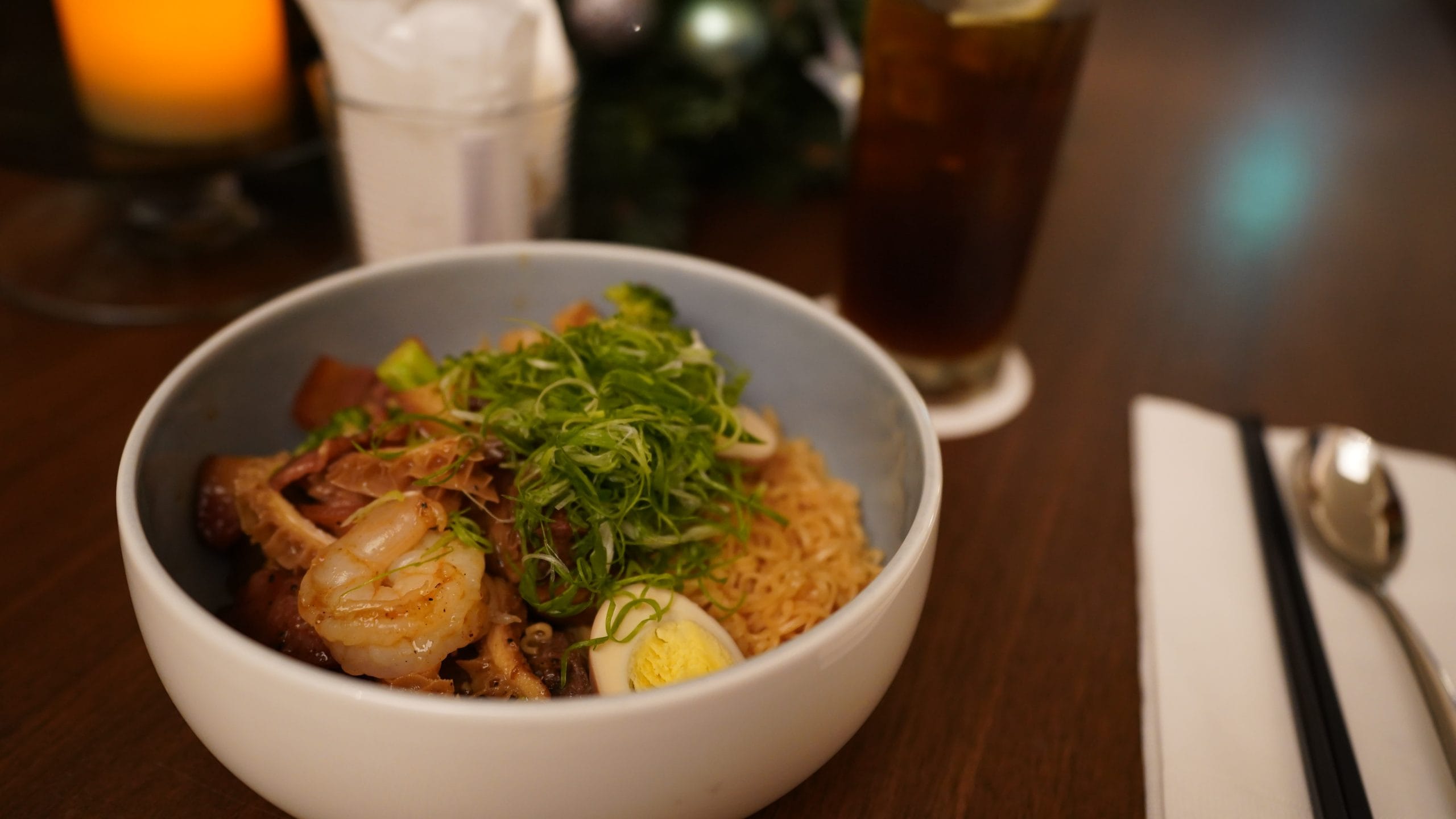 台北中山：九昱希爾頓逸林酒店 DoubleTree by Hilton Taipei Zhongshan 想把這組TOTO花灑搬回家：餐廳的牛肉麵跟滷味