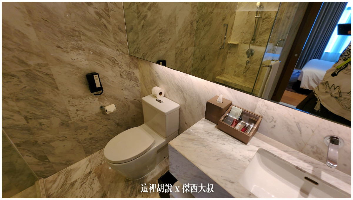 泰國曼谷萬豪公寓酒店 Marriott Executive Apartments Bangkok, Sukhumvit Thonglor：房間 臥室浴室