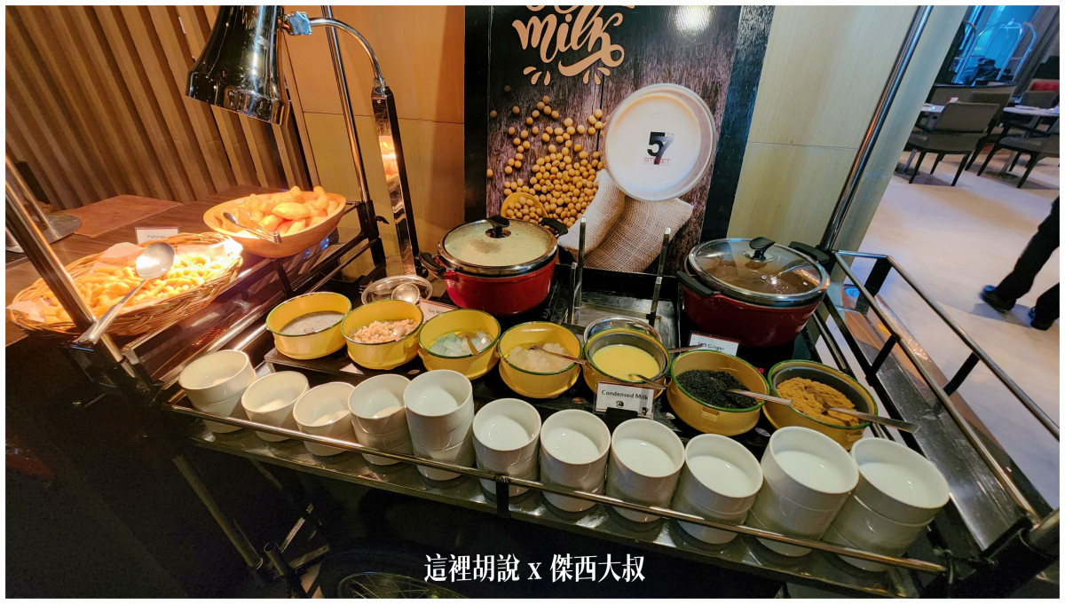泰國曼谷萬豪公寓酒店 Marriott Executive Apartments Bangkok, Sukhumvit Thonglor：大廳 57th Street restaurant 早餐