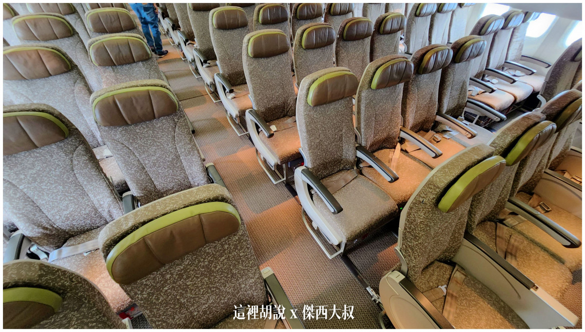 長榮航空飛行記錄 TPE-BKK 經濟艙 2022-07 曼谷機場退稅記錄   77A/77B 疫情當中的飛行紀錄：BR67 曼谷飛台北