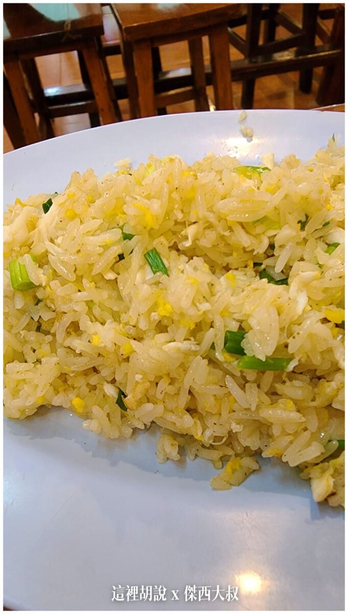 傑西吃貨的曼谷隨便吃吃紀錄 2023-05：Bamee Kon Sae Lee (Thong Lo) 餛飩麵店、炒飯