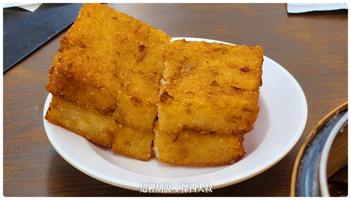 這次吃貨在新加坡吃什麼 還有最後失控的小印度購物中心 沙嗲是一定要吃的：瑞春 港點 營業時間很晚