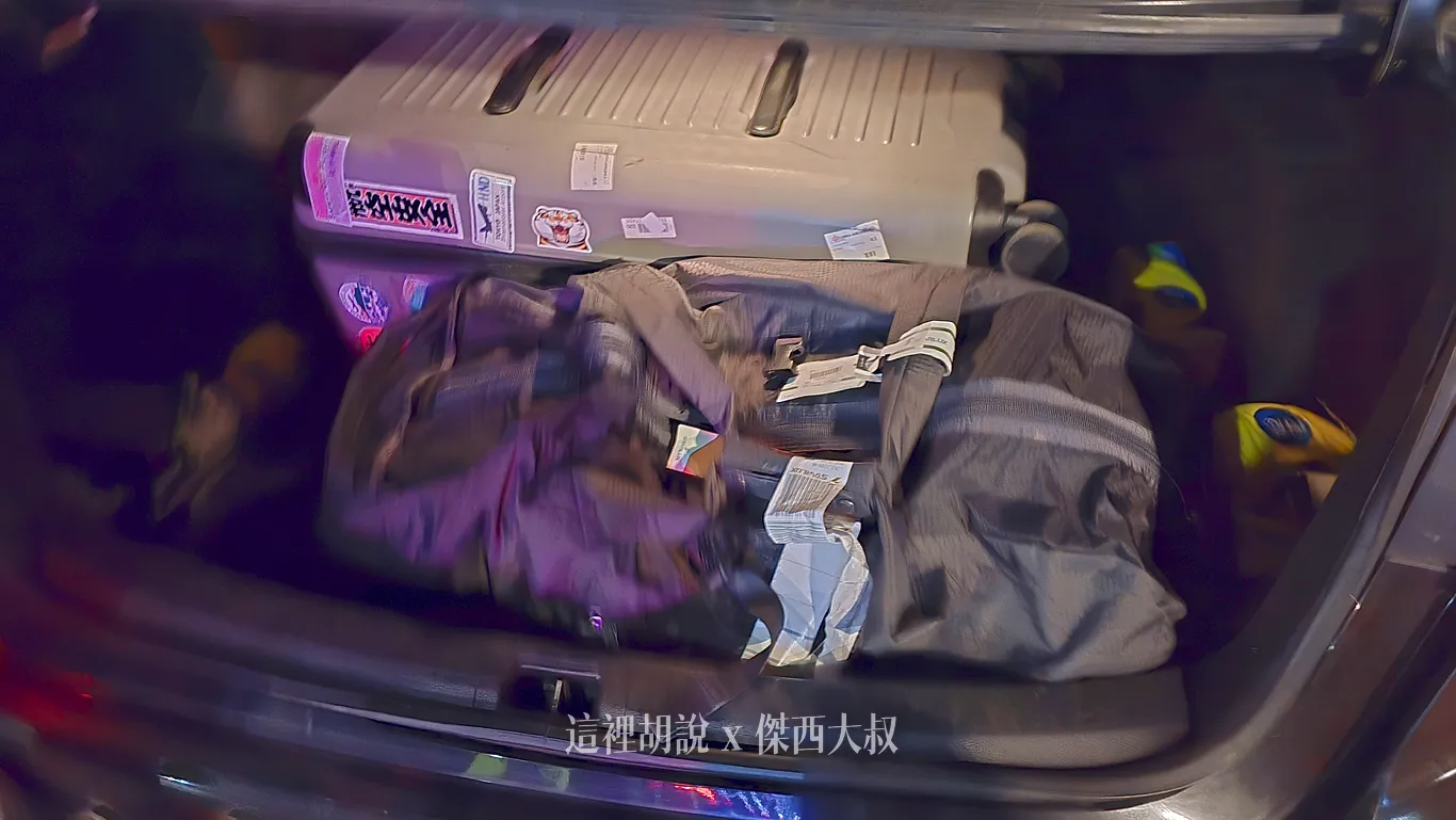 FORD 轎車立起來兩個32沒問題