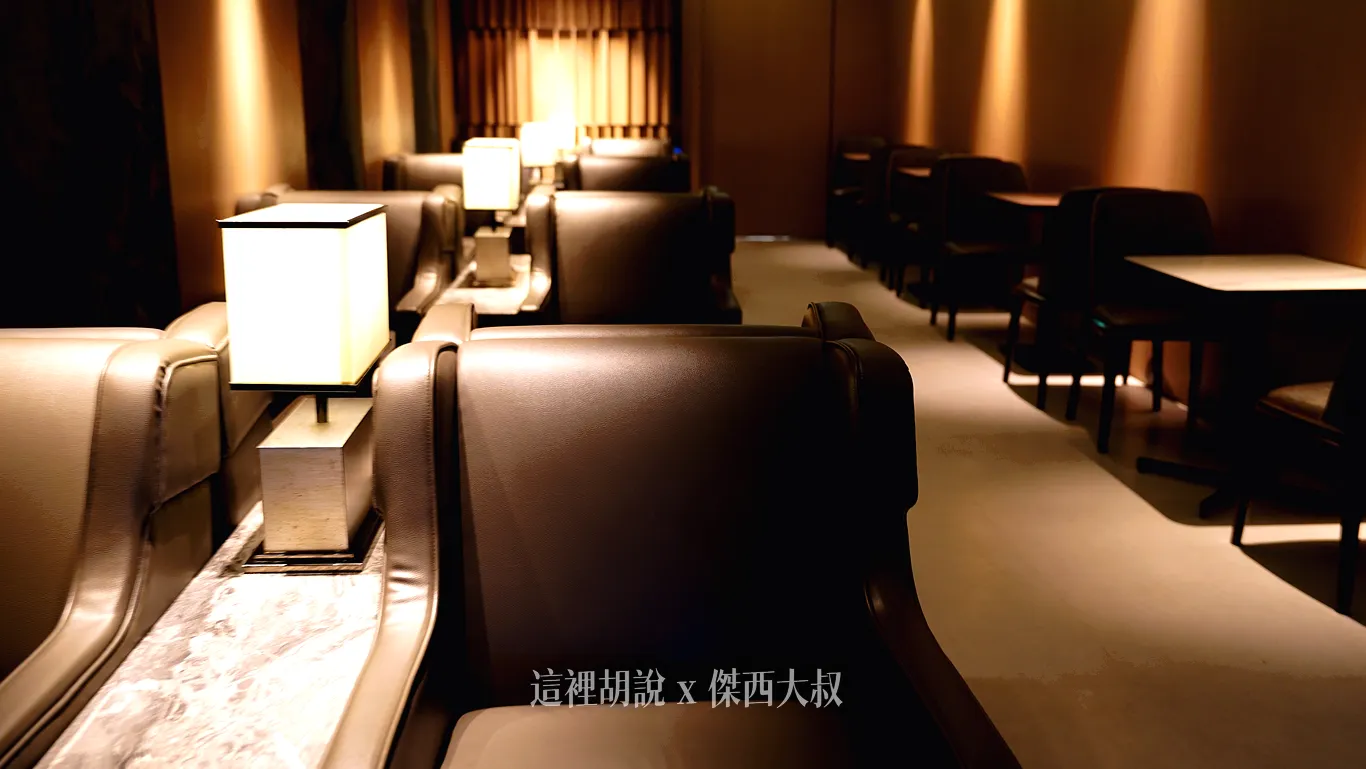 桃園機場第一航廈2026改裝 環亞貴賓室 24小時  龍騰卡/PP卡可用：環亞貴賓室 A側：休息空間