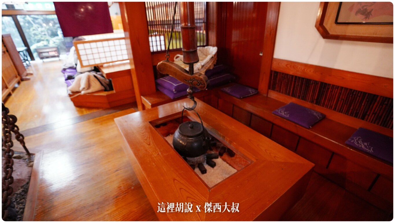 北海道札幌：螃蟹將軍 螃蟹給過 高湯還有努力的空間：裝潢