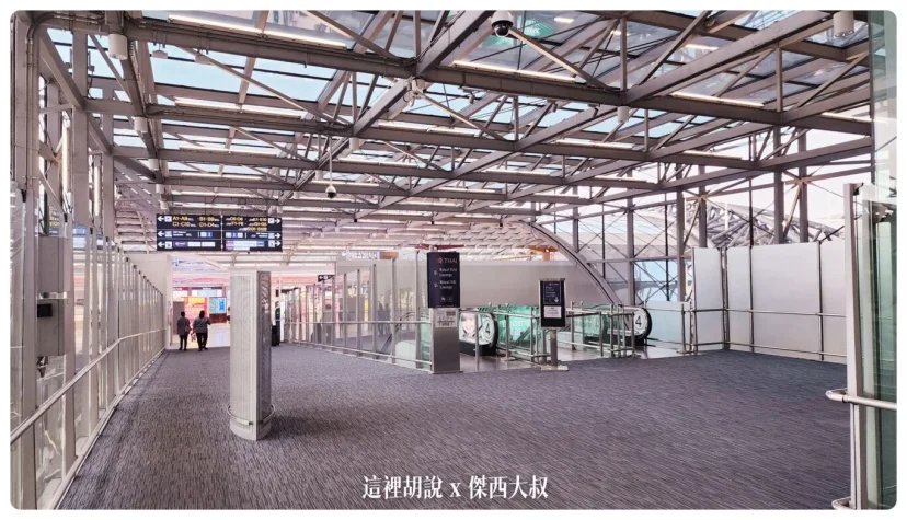 泰國航空貴賓室 BKK 泰國主場動線無敵順 出境三十秒直接進入貴賓室 - 這裡胡說 JL TALKS 泰國航空貴賓室 BKK 泰國主場動線無敵順 出境三十秒直接進入貴賓室 - 這裡胡說 JL TALKS