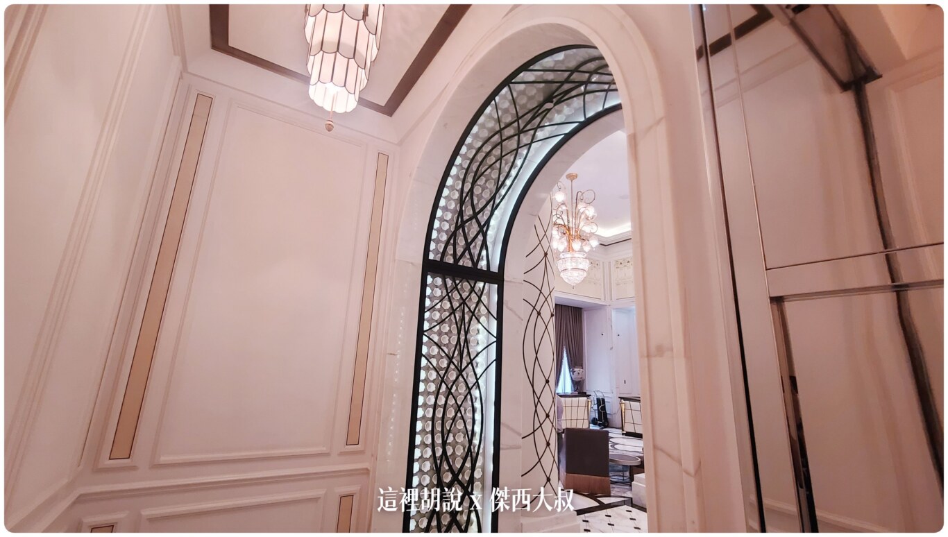 台北文華東方酒店 優雅及服務細節兼具的頂級服務飯店 餐飲細緻 Mandarin Oriental Taipei：大廳