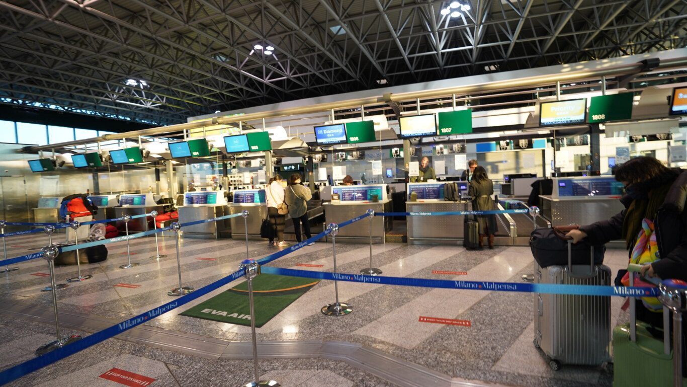 長榮航空飛行記錄 BR96 MXP-TPE 米蘭 商務艙 MXP-TPE：機場報到作業