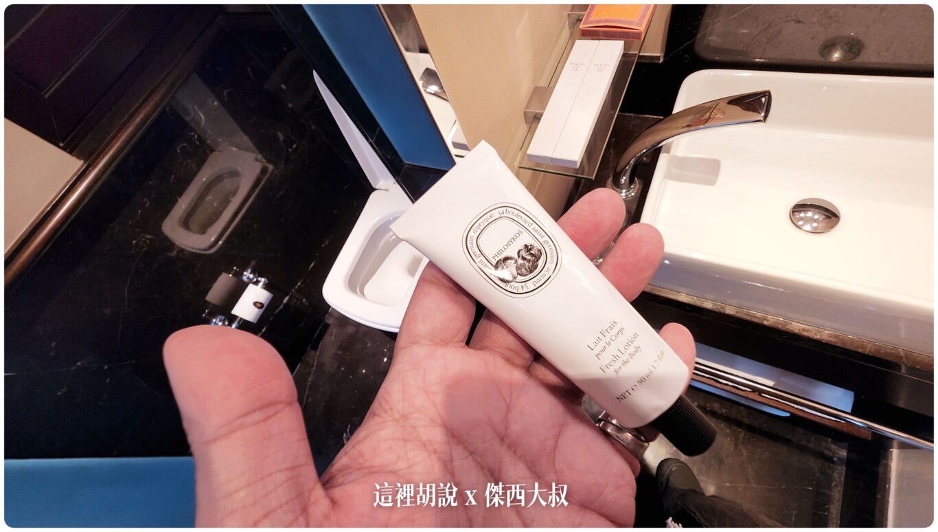 新加坡小印度區飯店 Vagabond Club 歐式風情設計酒店 萬豪系統 新加坡流浪者俱樂部酒店：浴室