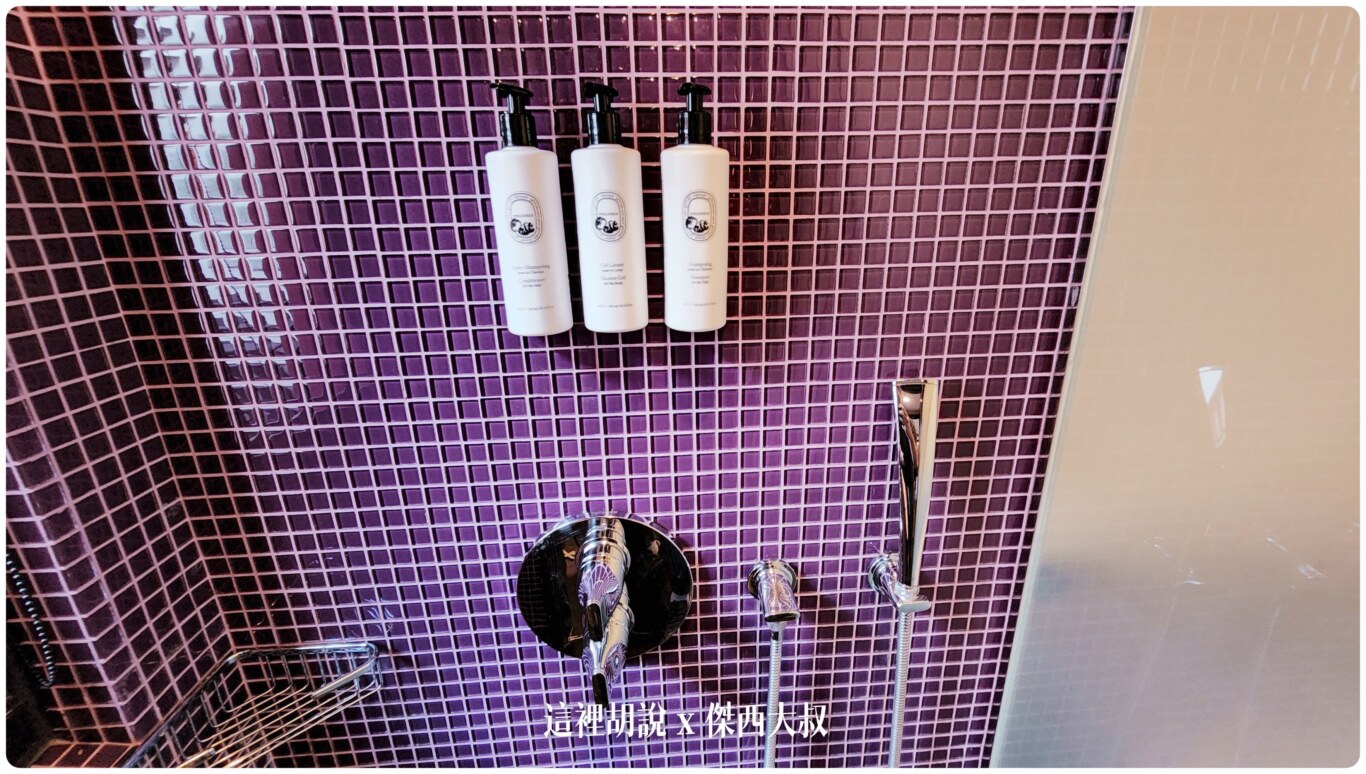 新加坡小印度區飯店 Vagabond Club 歐式風情設計酒店 萬豪系統 新加坡流浪者俱樂部酒店：浴室