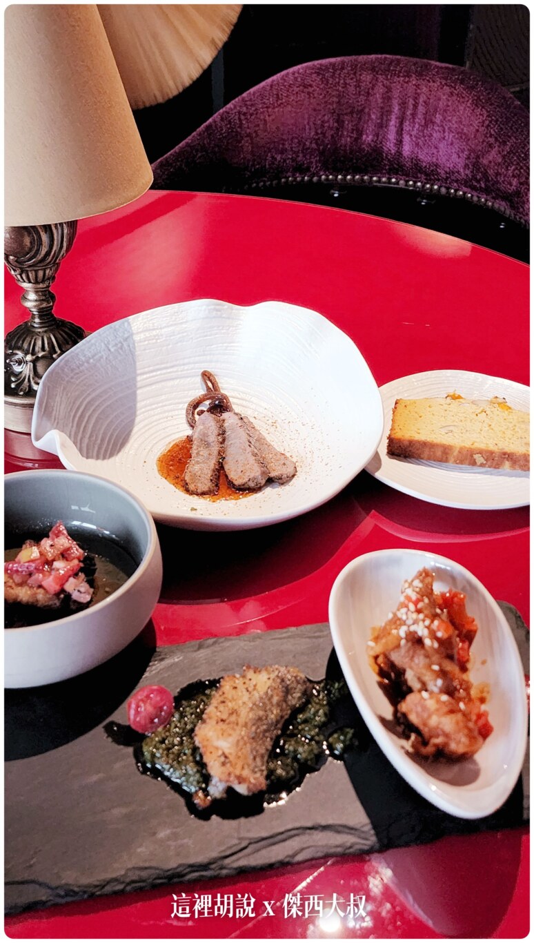 新加坡小印度區飯店 Vagabond Club 歐式風情設計酒店 萬豪系統 新加坡流浪者俱樂部酒店：會員HAPPY HOUR