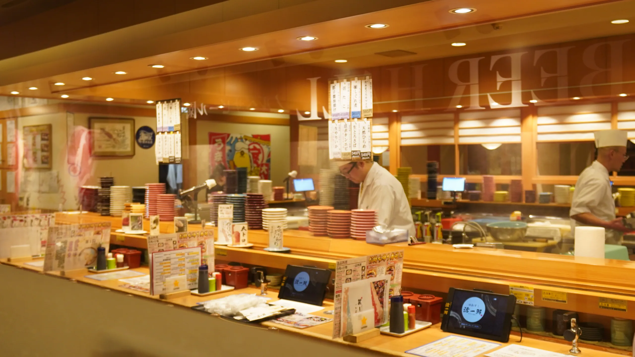 北海道札幌薄野： 活一鮮迴轉壽司 中午就開的新鮮壽司 新增二訪記錄 - 這裡胡說 JL TALKS