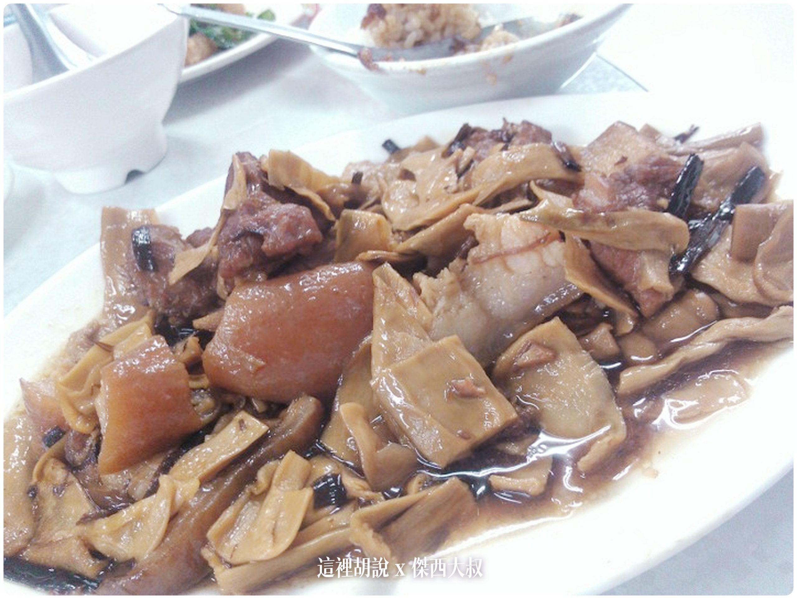 寧夏夜市千歲宴：吹著冷氣一次吃遍排隊美食 十年之間有什麼改變：對比2011年的千歲宴