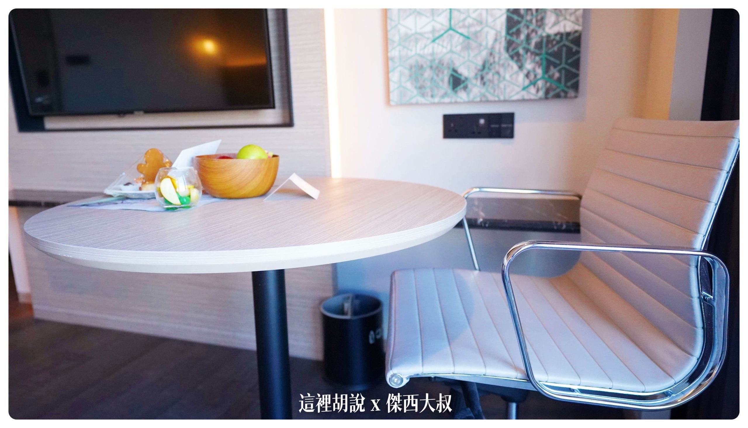 檳城萬怡酒店 高樓層一覽喬治城 Courtyard by Marriott Penang：一旁的小書桌