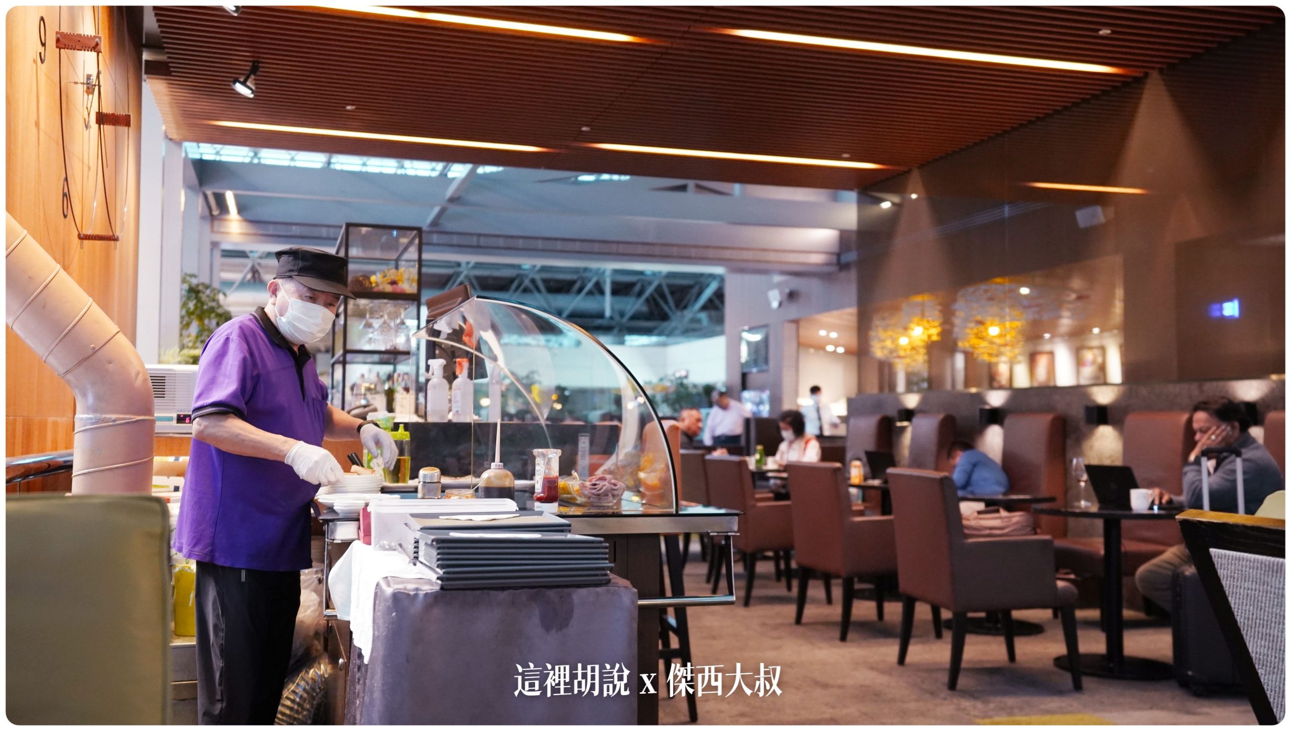Breakfast hot food options available only before 10 AM during the breakfast hours.