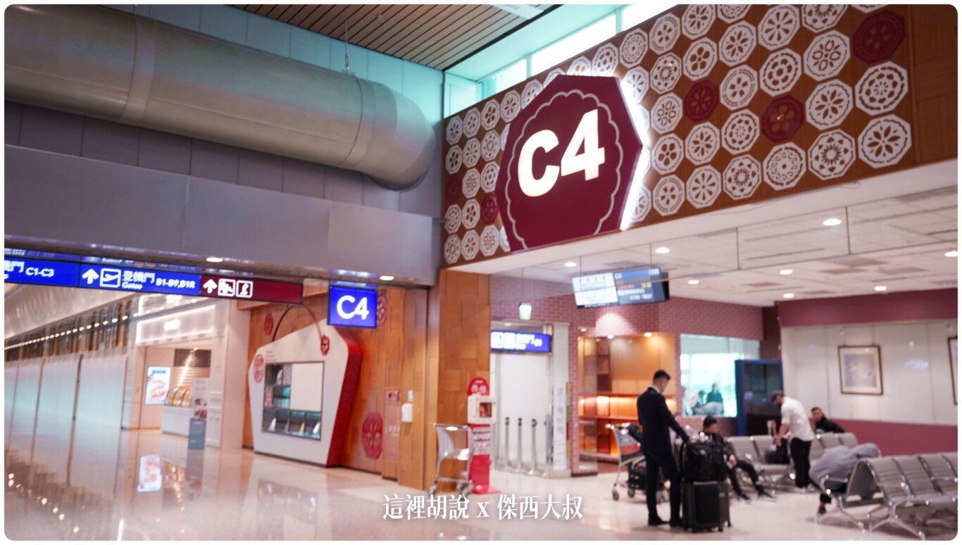 長榮航空機隊 777 三兄弟77M：目前最資深的經濟艙 TPE-BKK BR201 飛行記錄(777-300ER/77W)：登機作業