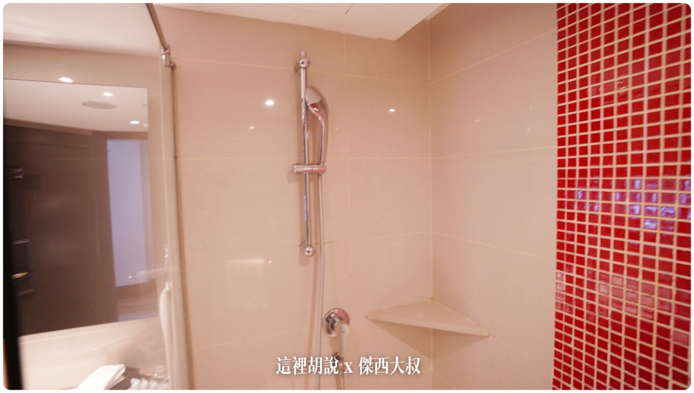 馬來西亞吉隆坡機場飯店 薩馬薩瑪克利亞酒店  SAMA SAMA HOTEL 兩分鐘就到航廈：Sama-Sama Hotel 客房
