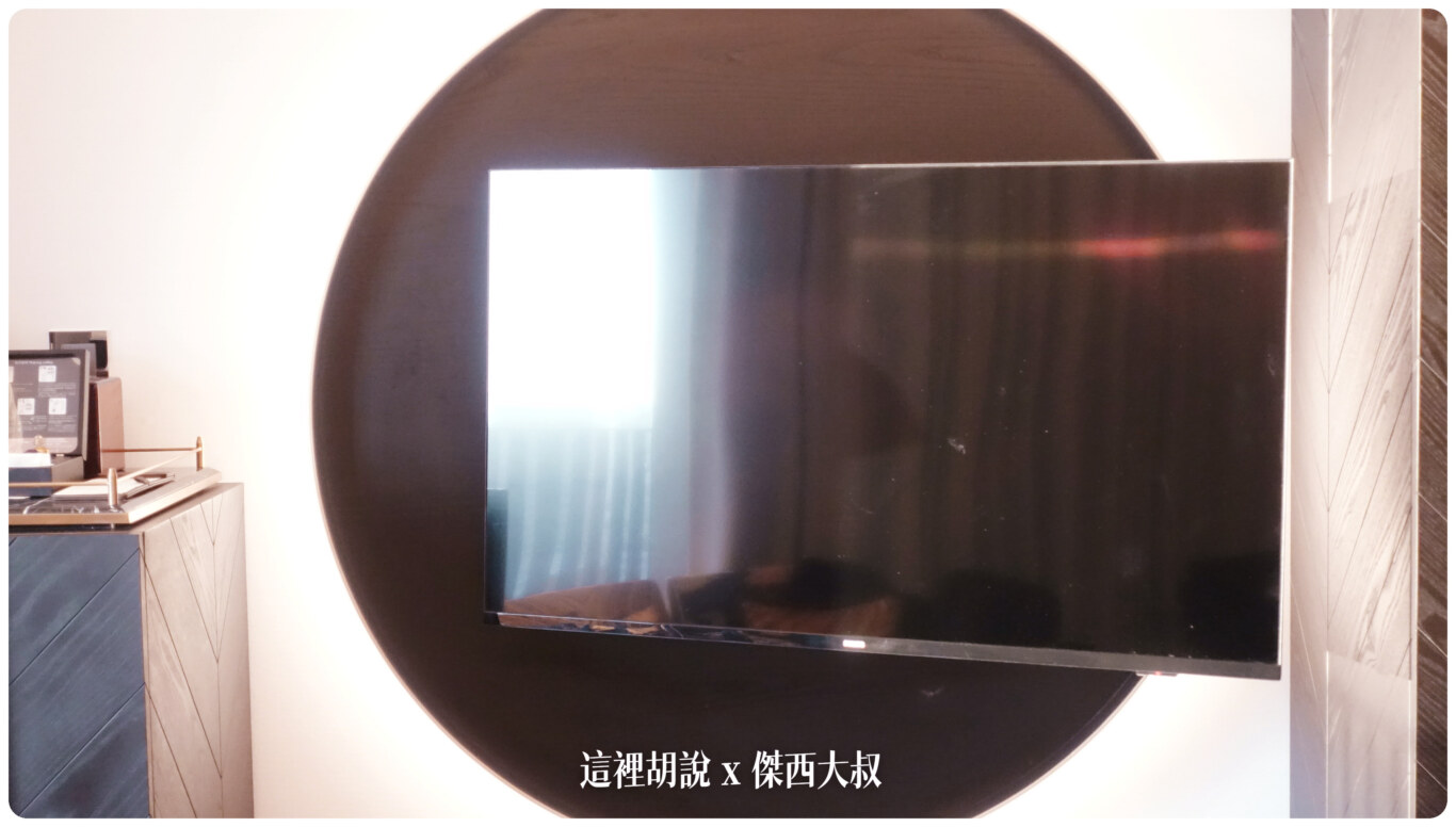 可以轉向的電視電視品牌是飛利浦