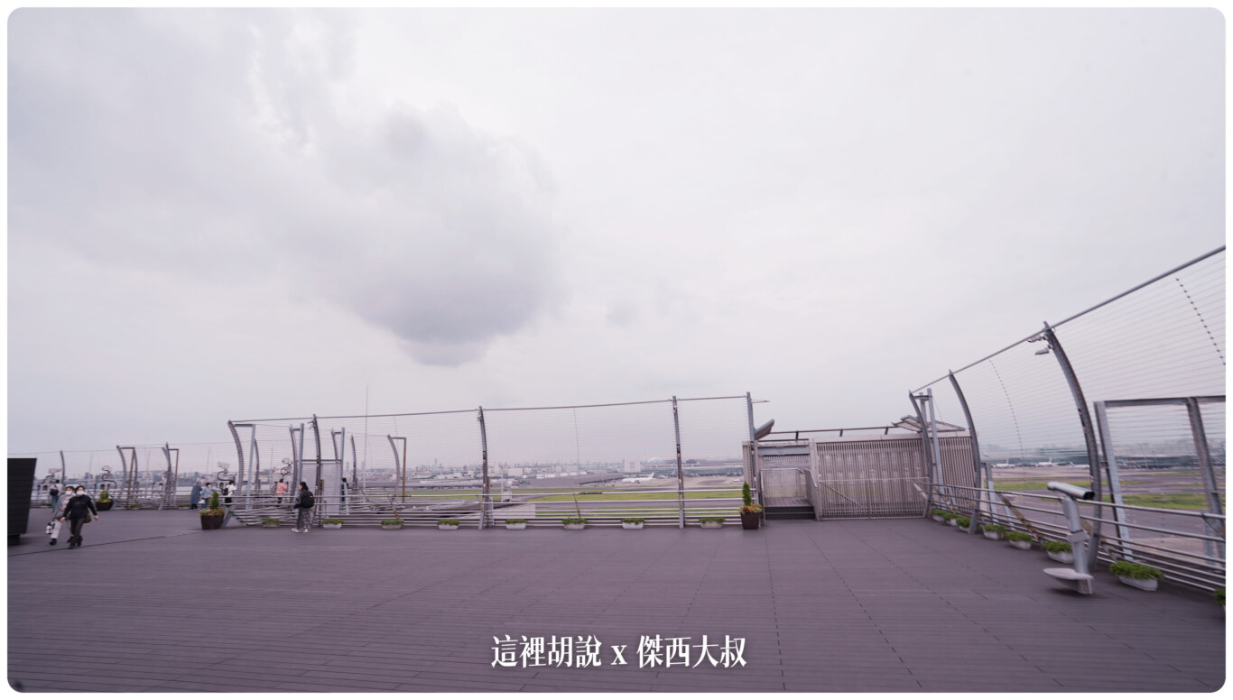 羽田機場 T1 第一航廈 逛街的人比旅客多 裡頭還有航空神社：關於羽田第一航廈