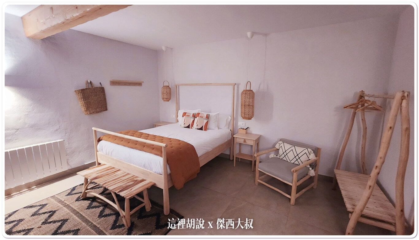 西班牙哈恩區：面向橄欖田的住宿 Apartamentos Cortijo Peñardera - 這裡胡說 JL TALKS