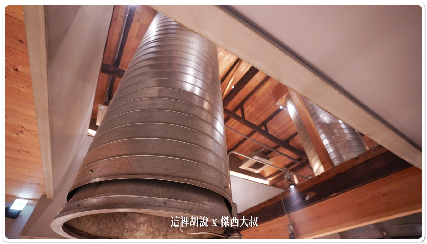 大型抽油煙機，現場沒有很多煙霧味道