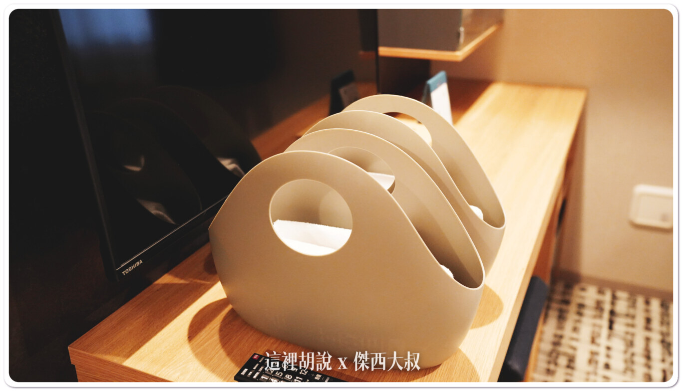 兩個置物籃