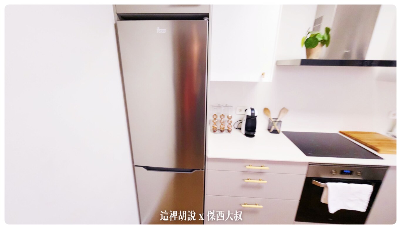 西班牙洛格羅尼奧 Logrono 公寓住宿 Piso centro Logroño. En calle Laurel：廚房