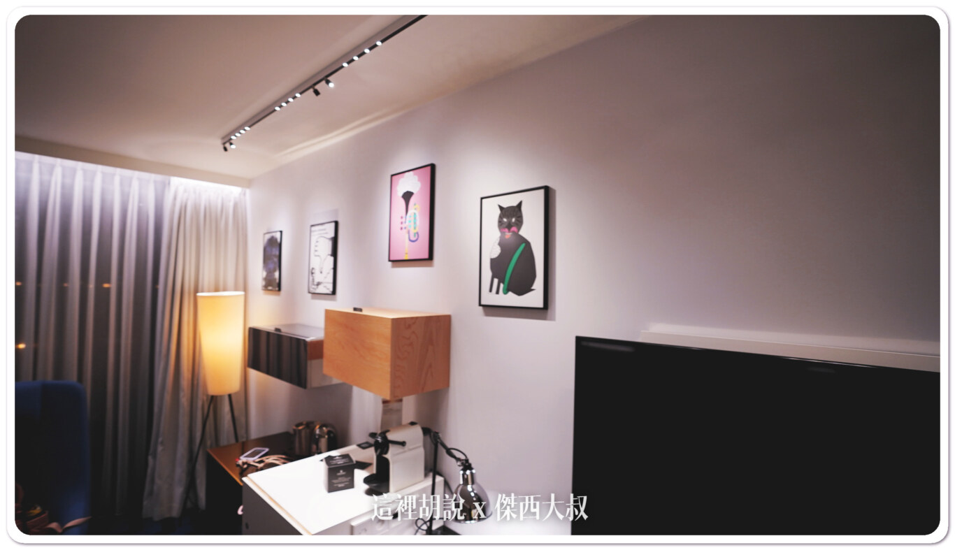 波蘭華沙機場住宿 萬麗酒店 Renaissance Warsaw Airport Hotel：MINI BAR